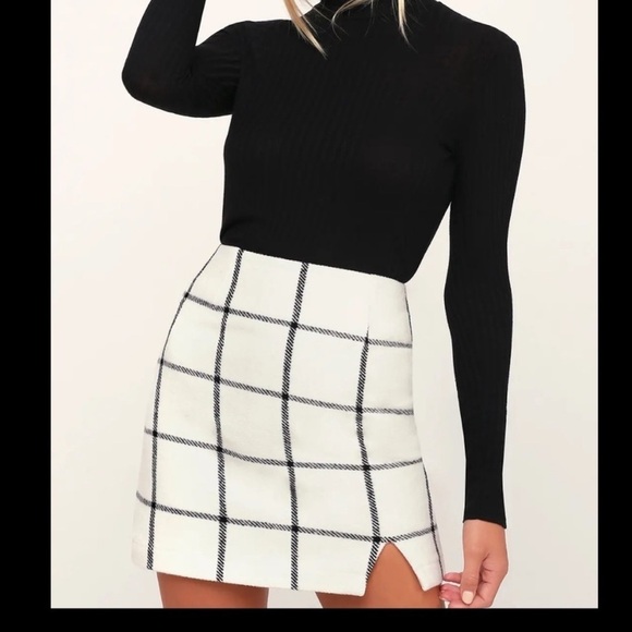 NWOT Lulu’s Spence Fleece Plaid Mini Skirt Size Small Academia Preppy Collegiate - Picture 3 of 10
